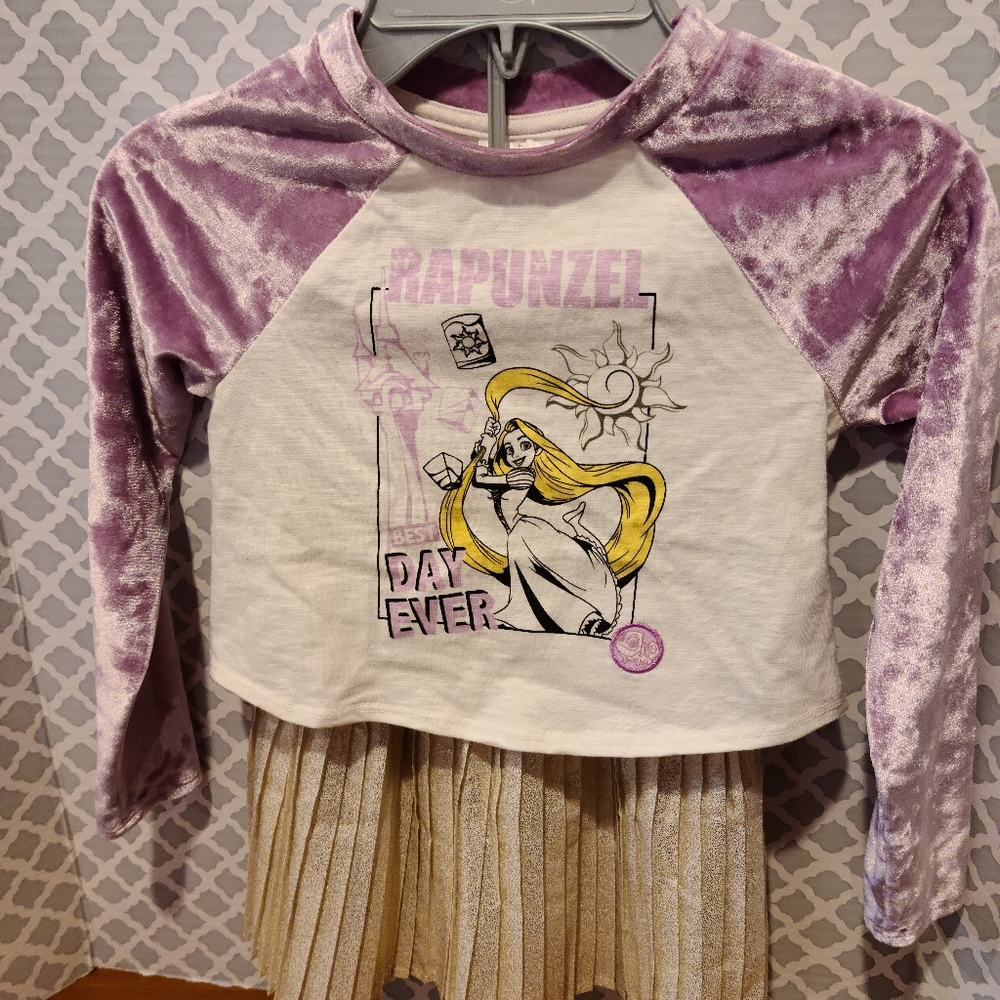 Rapunzel outfit